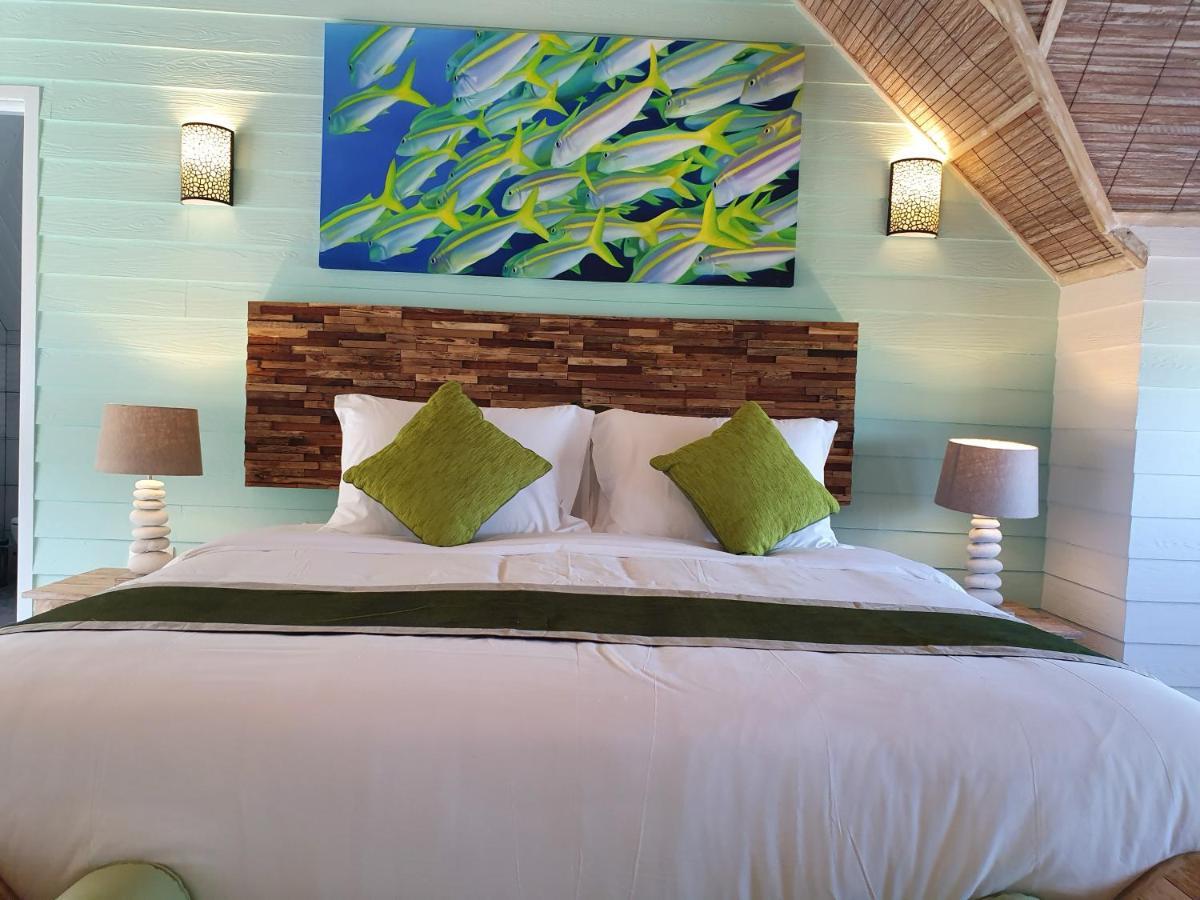 Bord Mer City Apartments La Digue Exterior photo